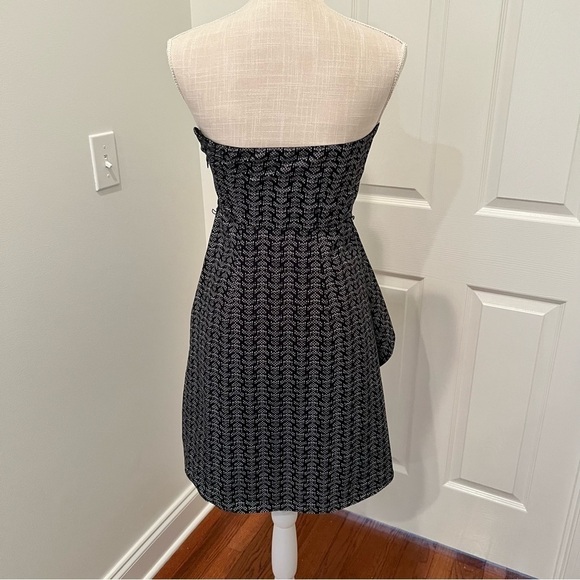 The Limited Strapless Ruffle Mini Formal Dress In Black And White Size 0 - Picture 4 of 16